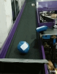 苏月瑾|“?女同事半夜发来了两张照片，问我哪张更好看，你们说这是啥意思啊？”