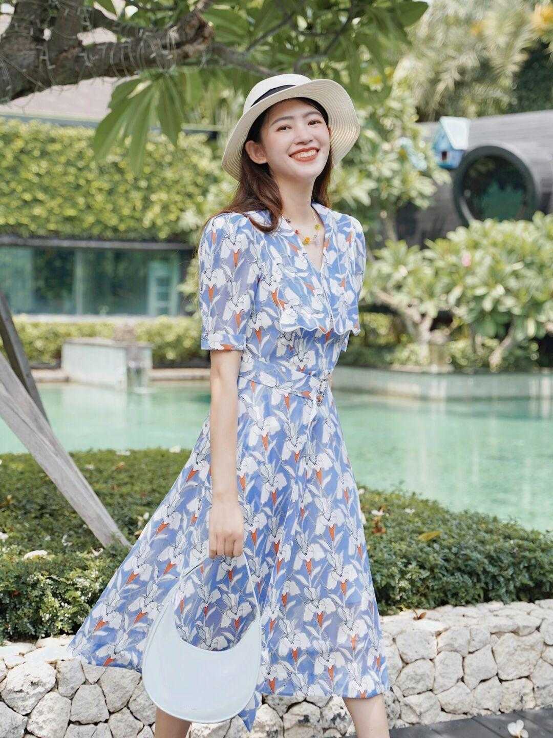 何有强|今夏的裙子：“越长越时髦”，优雅显高，这几款能让你提升气质