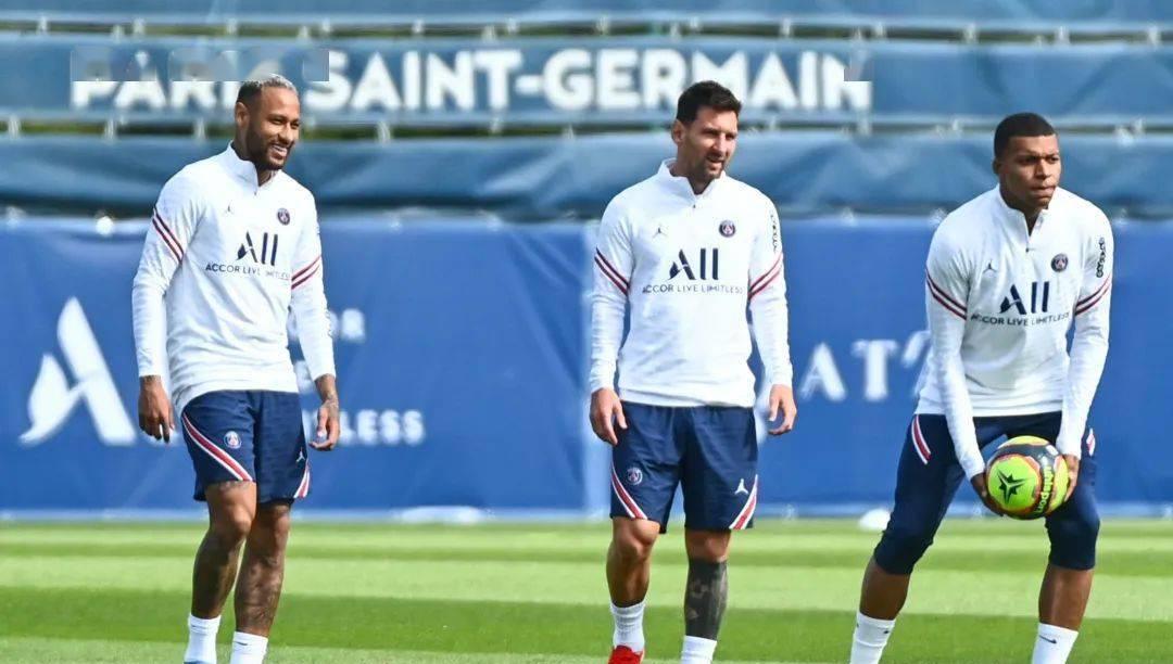 我想的太多做的又太少|巴黎三叉戟干不过垫底的球队，责任在谁？这些名人评价谁更到位？