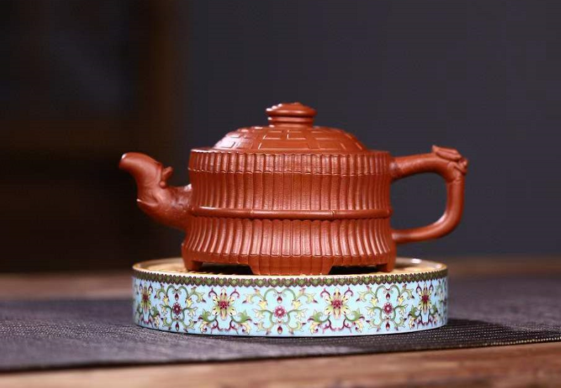 |紫先生：紫砂壶不管是否贵重，只要有这两个特征就一定是把好壶！