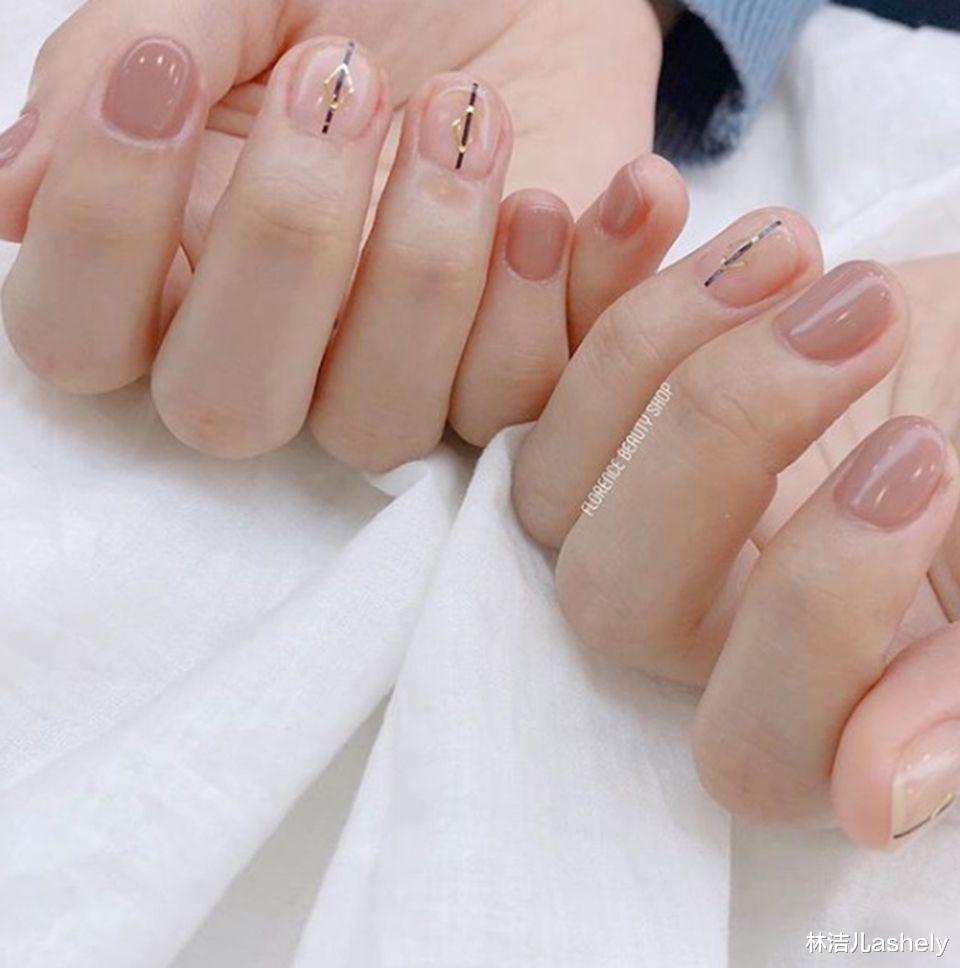 粉色|杨幂钟爱的红色美甲太抢眼?赵露思、宋茜爱不释手的裸粉色更温柔