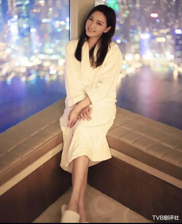 TVB|好事将近？马国明和汤洛雯同居试婚，细数TVB撮合成功的夫妻