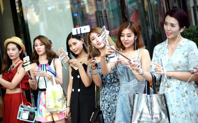 情窦初开的青春|学习不好，大不了去当网红？网红真有那么好当吗？