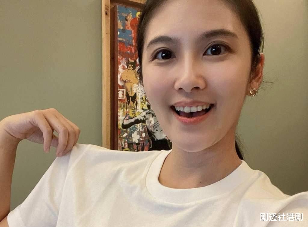 台湾|恭喜！台湾著名偶像团体男星求婚成功，小4岁未婚妻是公司CEO