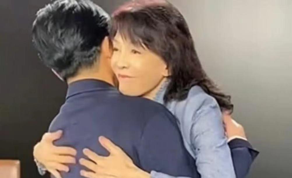 MARRY|郑裕玲采访梁朝伟，曝光两人过往合作趣事，她如今为何不演戏了