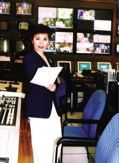 李瑞英|“新闻联播”李瑞英：嫁青梅竹马，儿子在家庭关系栏中只写爸爸