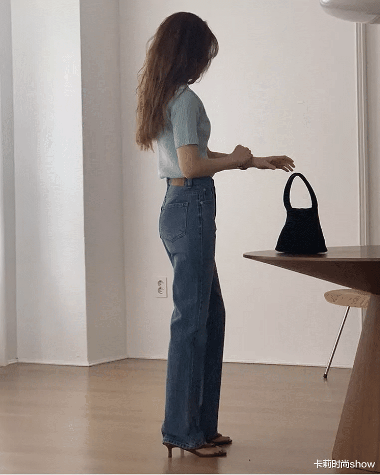 卡莉时尚show|衣不在多，会穿才是王道！今秋超火上衣+高腰裤穿搭，显瘦显高级