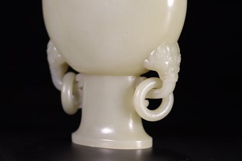 |回流 老和田玉双凤耳瓶、玉质细腻紧密