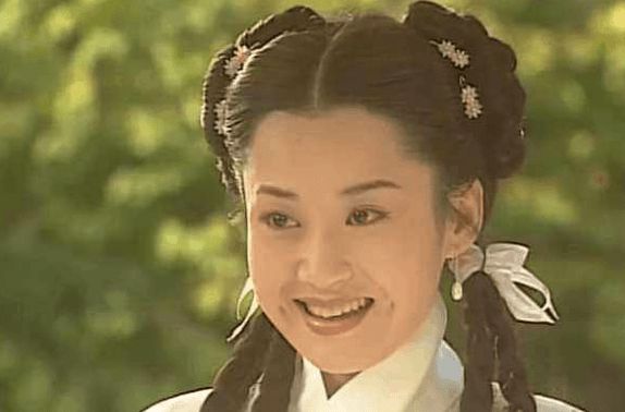 许晴|许晴14岁旧照曝光，演过86版《西游记》炼丹童子，网友直呼认不出