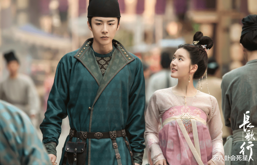 迪丽热巴|年度12对荧幕cp，杨洋热巴成现偶之光，每一对都很好嗑