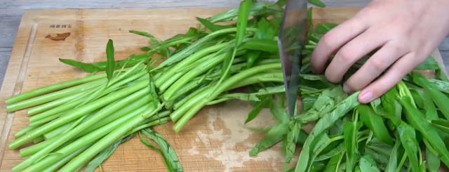 水果|这菜比水果贵，不管差不差钱，女人每周吃1次，皮肤好还不长肉