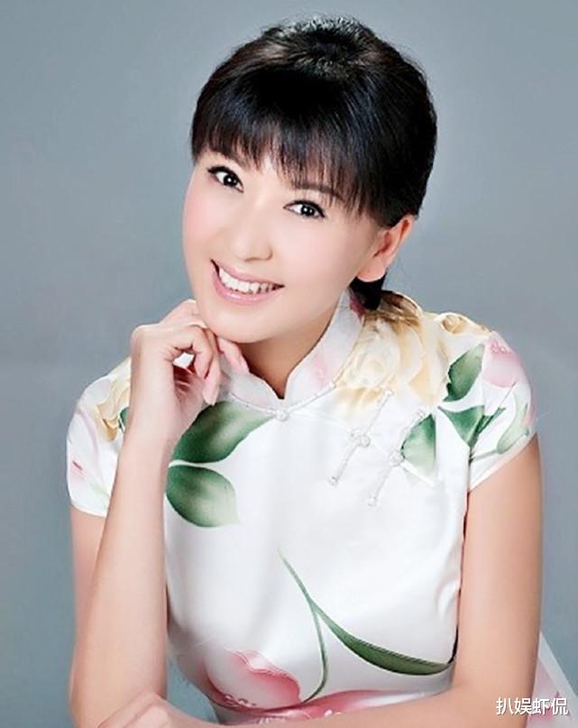 明星|闫学晶回应角色争议，否认出演“谢大脚”，意外曝光演员盒饭标准