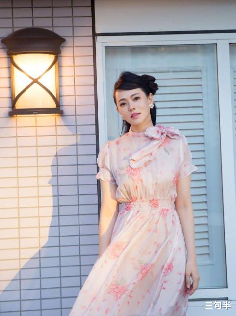 伊能静|52岁的伊能静，身材如25岁少女，饮食坚持3个原则，轻松瘦了26斤