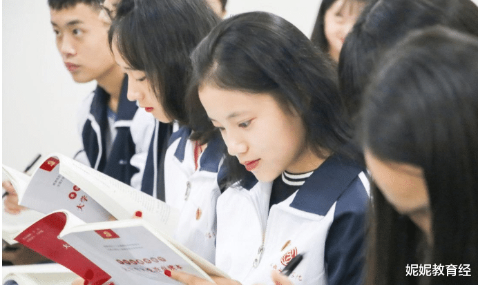 大学|家里没人脉没背景的学生，有的大学专业最好避开，不然前途堪忧