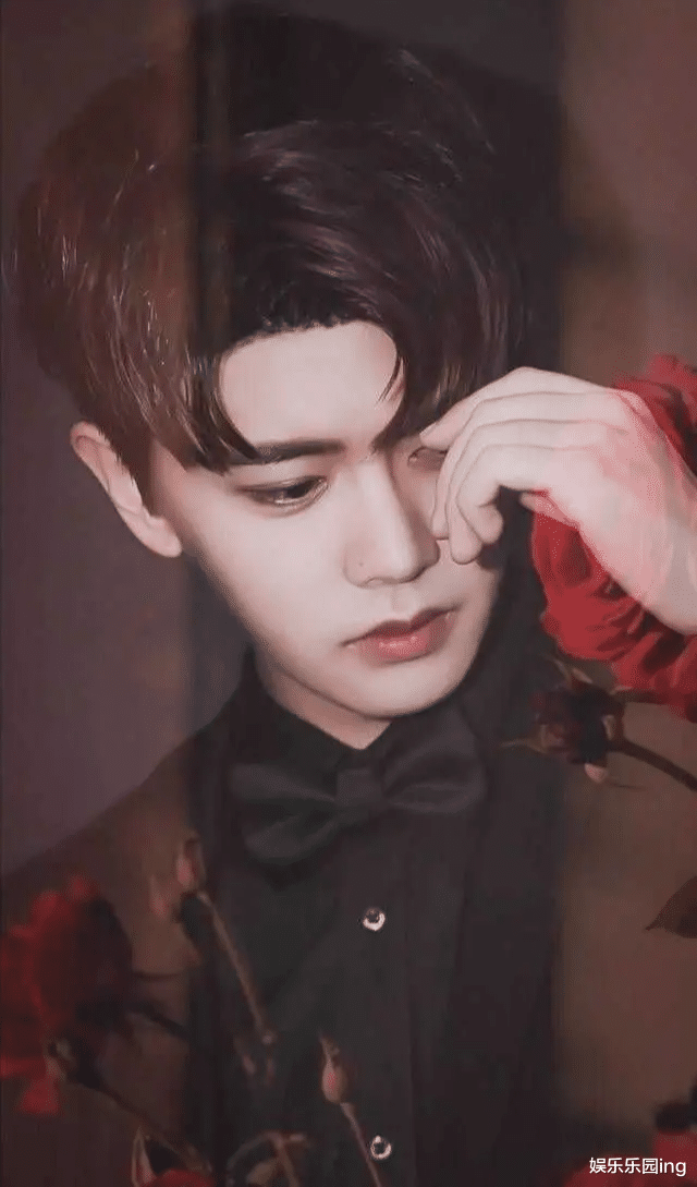 官宣|事业上升期就官宣恋情的两位顶流，打了多少“塌房”艺人的脸？