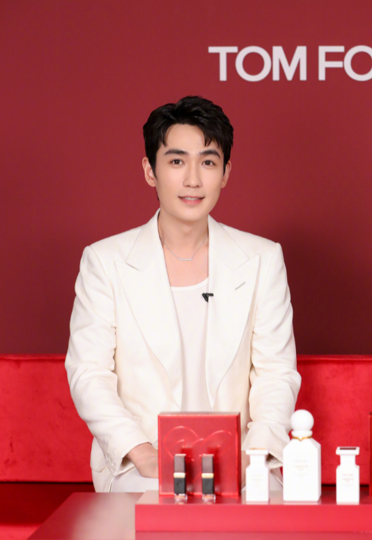 刘耀文|明星势力榜再度洗牌，刘耀文第9，肖战降至第2，榜首竟然是他？