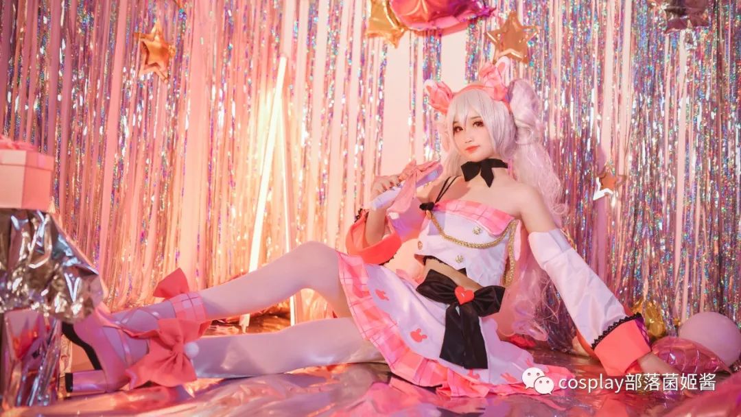|cos：拉菲兔兔偶像cos正片@玥颜