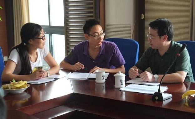 职业教育|乡镇公务员扩招了，可以接受专科毕业生，有意愿的专科生有福了