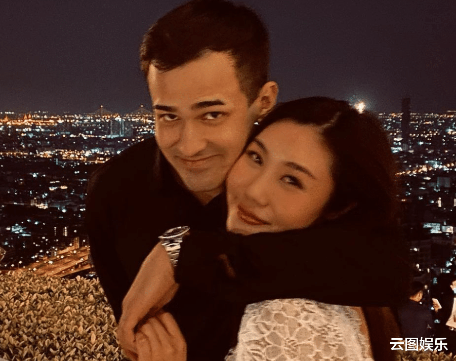 韦唯|韦唯25岁儿子出道当模特！胡子拉碴男人味十足，五官像82岁老爸