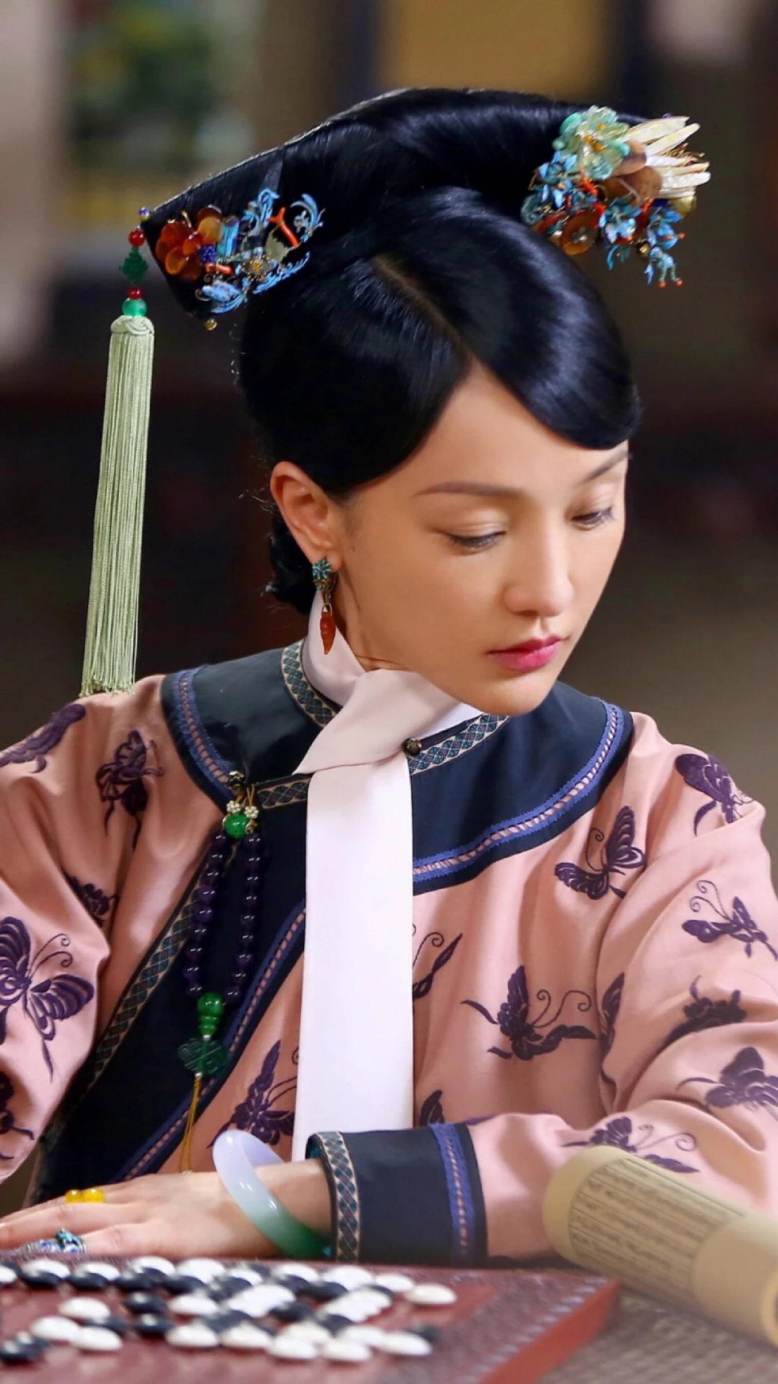 杨幂|女星的清朝妆造型,杨幂灵动,孙俪霸气,赵丽颖让人眼前一亮