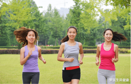便秘|23岁女子便秘6年，一种“水”喝了5周后肠道通畅，口臭消失
