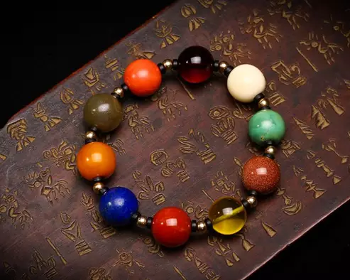 蜜蜡|手把手教您配多宝，每个颜色都选啥？