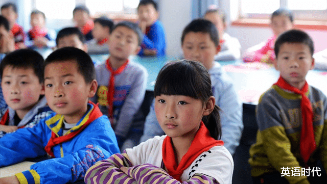 教师|为什么基层学校缺教师，而大量师范院校学生无学可教四处求职？