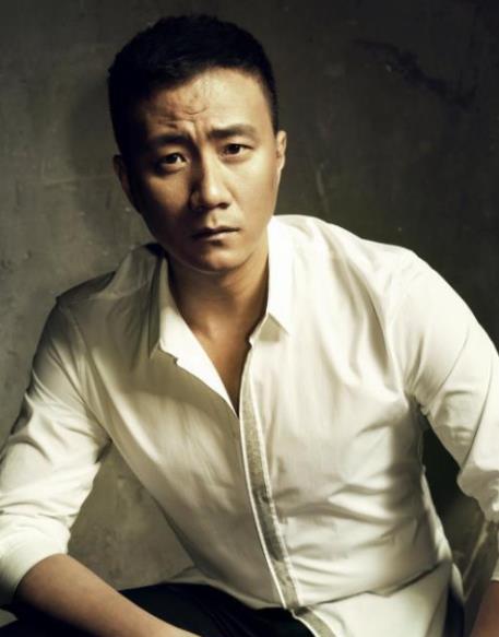 Selina|十年前俞灏明抱着任家萱冲出火海，为何任家萱没有感激他？