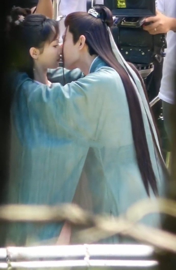 杨紫|杨紫和井柏然的吻戏尺度太大？男方粉丝担心女方粉丝受不了