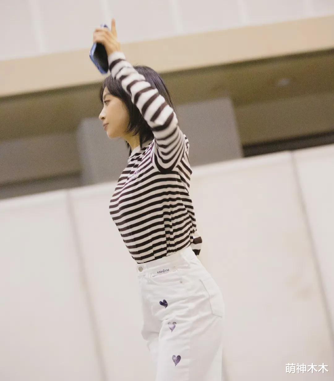 春晚|跨年晚会彩排图来了！杨幂潮酷十足，龚俊献上首秀，张艺兴热舞