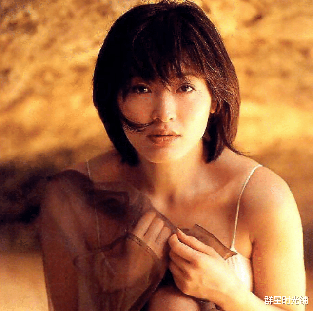 杨思敏|日本女人杨思敏：凭《金瓶梅》走红，退圈后和旅游经理卖拉面谋生