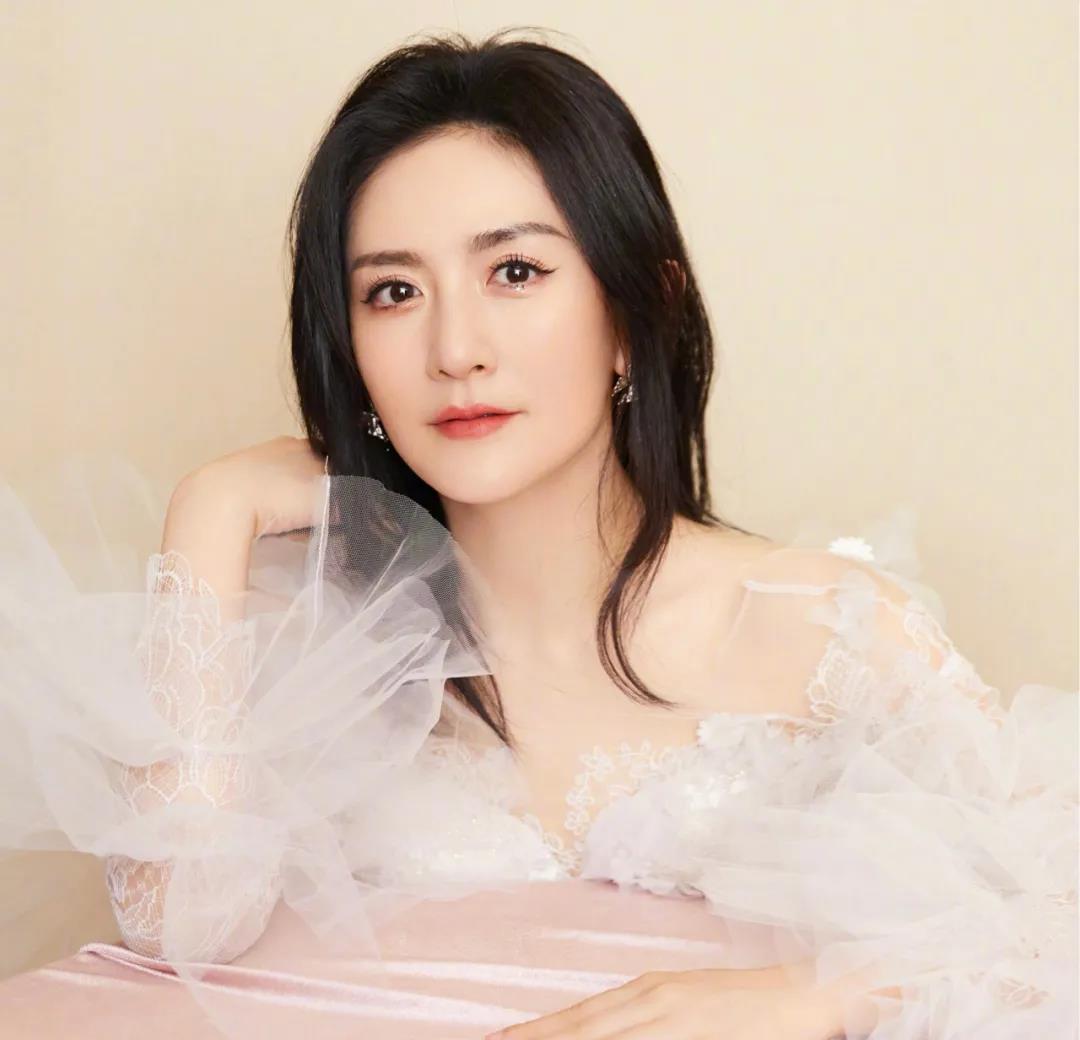 张译|小八卦，谢娜陈妍希，张艺兴，李小冉，王嘉尔，李冰冰