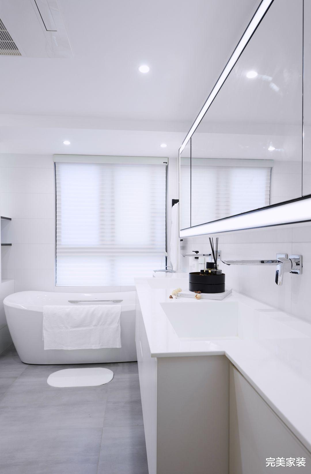 纯白风格的家居空间，回归本真的简约，让灵魂也得到了慰藉