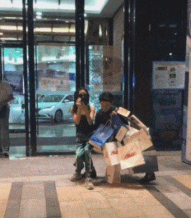 黑丝 大兄弟，你来健身房的目的太明显，你的动作早就暴露一切！