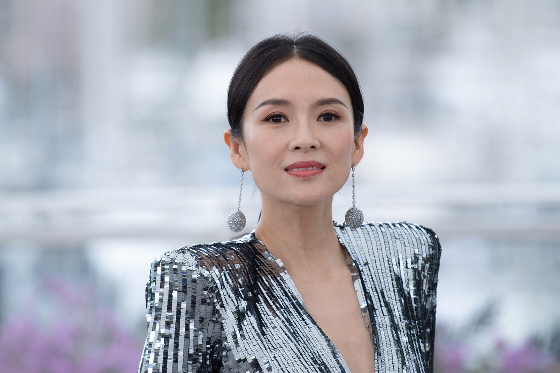 章子怡|49岁汪峰家庭背景被公开，父亲身份不简单，怪不得章子怡嫁给他