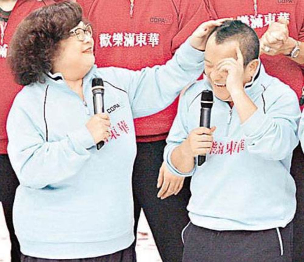 陈淑芬|“张国荣经纪人”陈淑芬：当年答应帮沈殿霞照顾女儿，她做到了吗