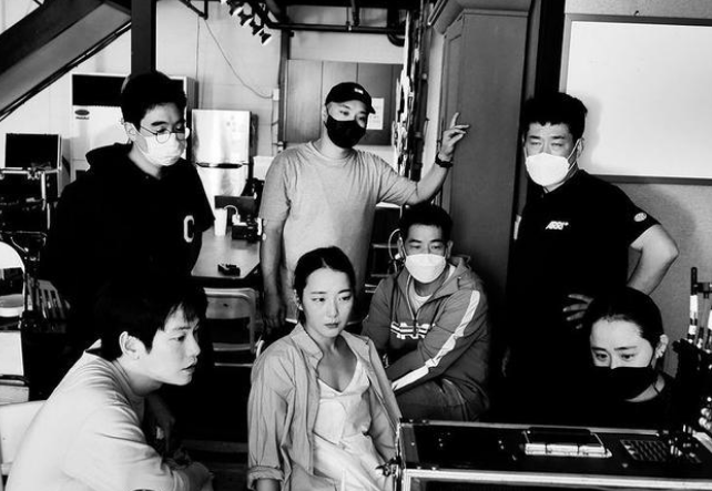 文瑾莹|韩国童星文根英复出,转型当导演的她,能否被大众接受?