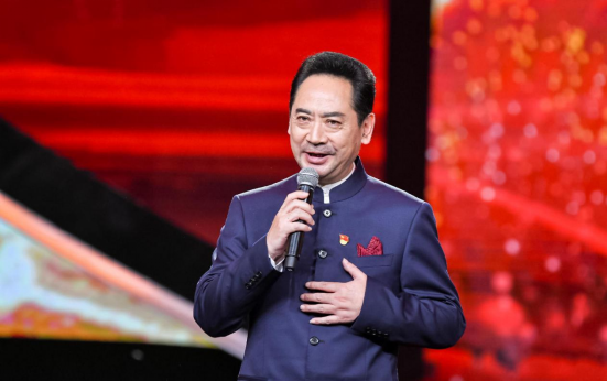 侯长荣|刘劲再演周总理，搭档王伍福出演《大转折》，可惜没有唐国强