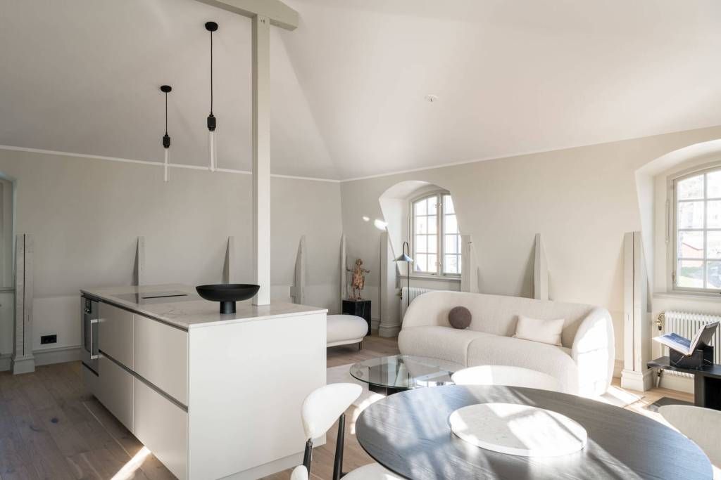 这套48㎡小宅，称得上装修范本，虽是阁楼，但一应俱全，太厉害了