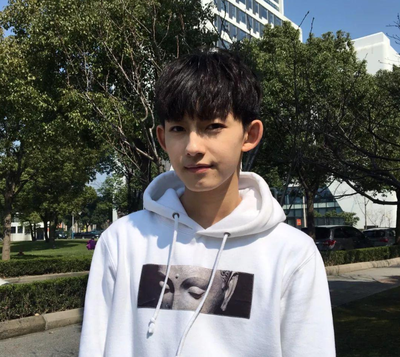 大学生|最受欢迎男友职业排名，公务员屈居第6，榜首自带主角光环