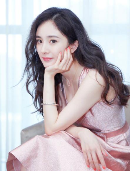 杨幂|杨幂曾坦言承认，当时他愿意娶我就轮不到刘恺威，终究有缘无分