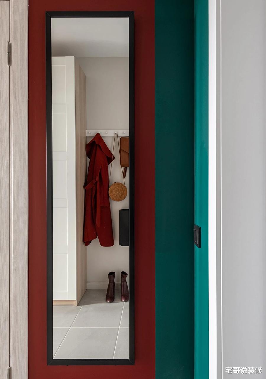 46岁阿姨的独居生活:租住22㎡蜗居,布置成自己喜欢的样子,羡慕