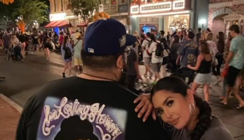 行星秘闻|什么情况?科比遗孀和男子视频通话,噘嘴送飞吻,男子一脸笑容