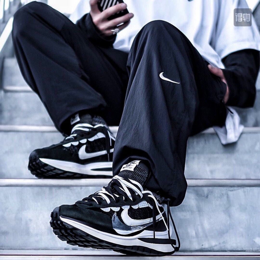 南方鞋匠VIP|解构美学,SACAI x NIKE联名新作,上脚真香!