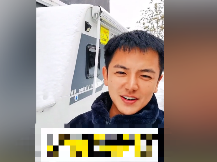 设计师|放弃租房换房车，北漂男演员一月省6千，网友忧虑：住不了一辈子