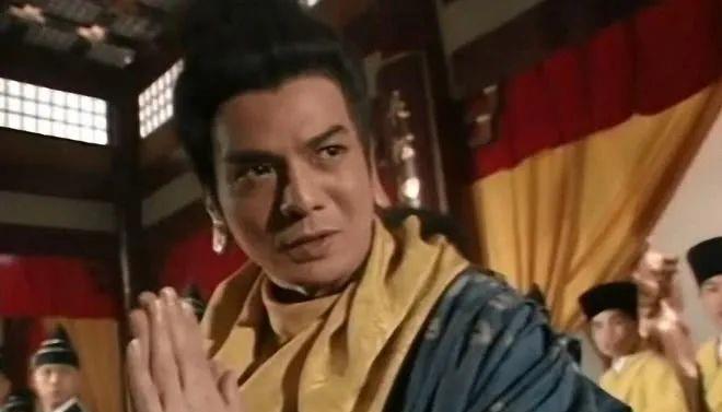 棉妈育儿经|香港老戏骨李国麟，在福州坐地铁大赞舒适，曾怒怼TVB而遭打压