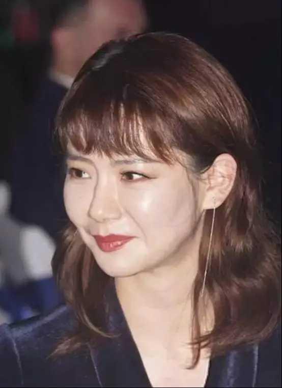 吴倩|10位女星打玻尿酸前后，杨蓉、戚薇上榜，你还敢盲目“变美”吗？