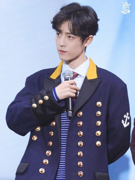 肖战|男星学院风造型绝了！肖战惊艳王一博青春，看到沈腾：有点搞笑！