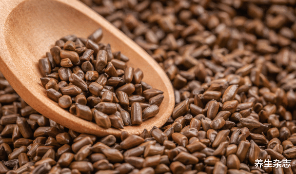 肝癌|身体有“1红1臭2黄”,可能是肝癌前兆,医生:2事常做,肝功可恢复