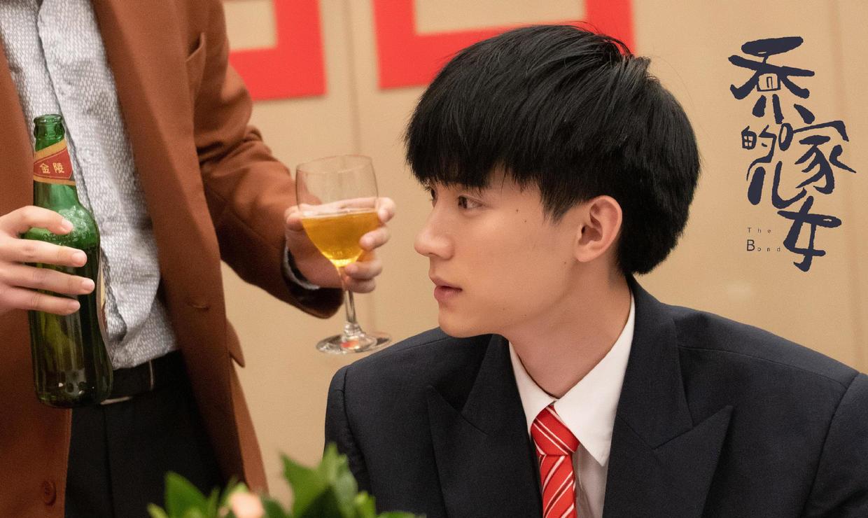 我已是短发|《乔家的儿女》:乔家的三个男人,都被同一句话骗了